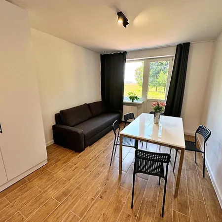 Apartamenty Lotnisko Leszno Leszno  Exterior photo