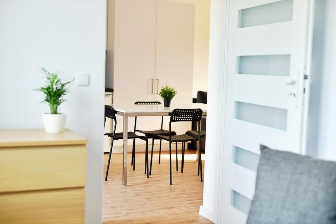 Lotnisko Leszno Apartment Leszno (Greater Poland)
